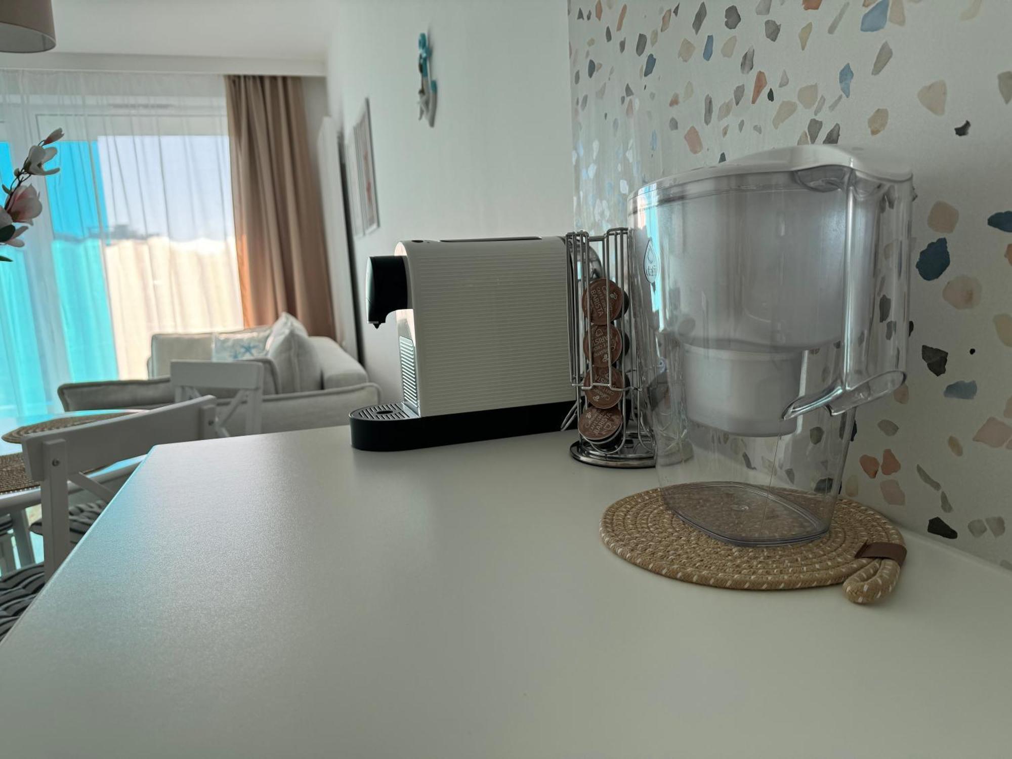 4Summer Kolobrzeg Apartamenty White Blue Sauna & Fitness & Parking 100 Metrow Do Pieknej Szerokiej Piaszczystej Plazy, Wspanialy Widok Z Duzego Tarasu! 100 Meter Zu Einem Schoenen Breiten Sandstrand, Herrliche Aussicht Von Einer Grossen Terrasse! ภายนอก รูปภาพ