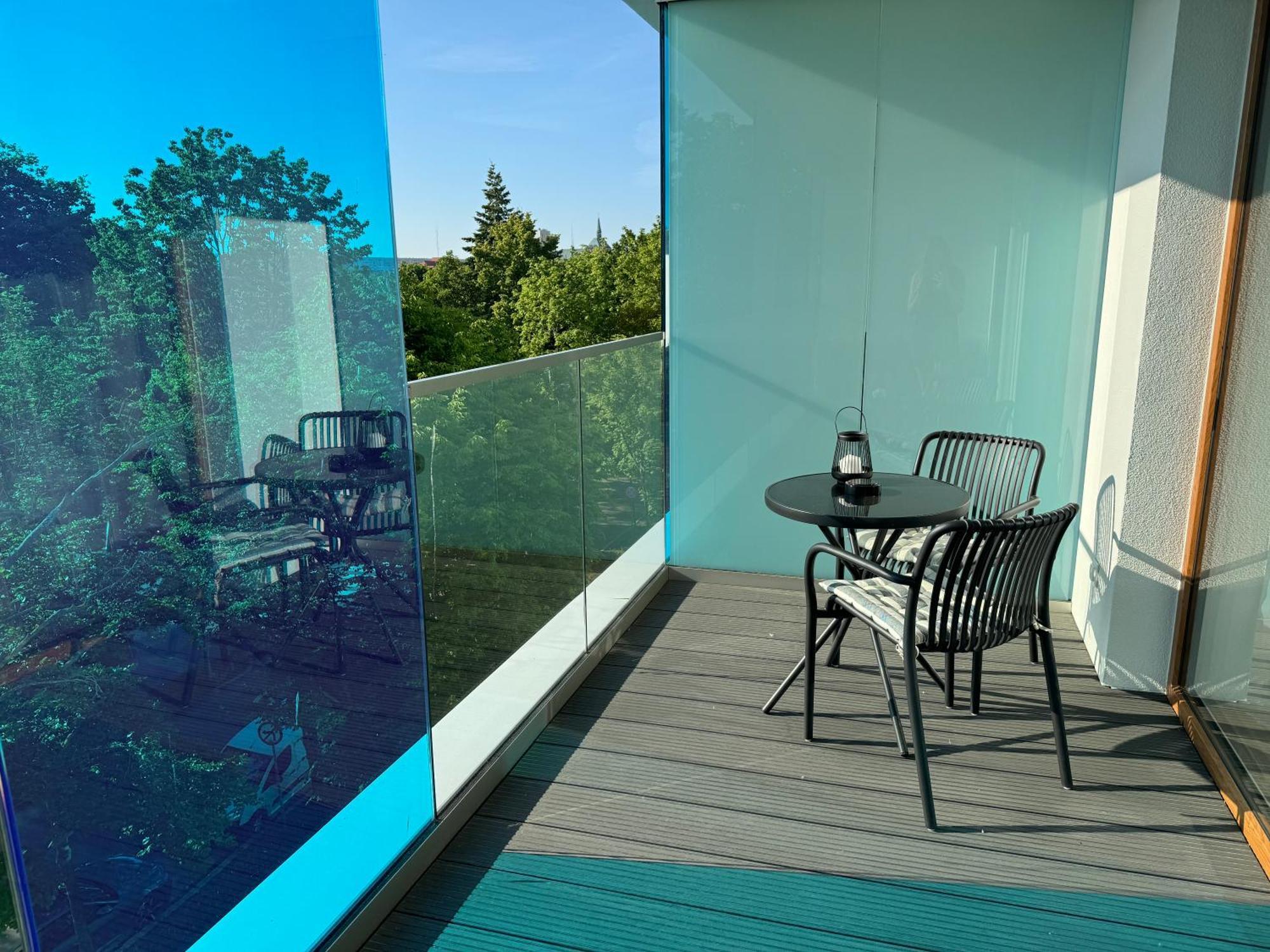 4Summer Kolobrzeg Apartamenty White Blue Sauna & Fitness & Parking 100 Metrow Do Pieknej Szerokiej Piaszczystej Plazy, Wspanialy Widok Z Duzego Tarasu! 100 Meter Zu Einem Schoenen Breiten Sandstrand, Herrliche Aussicht Von Einer Grossen Terrasse! ภายนอก รูปภาพ