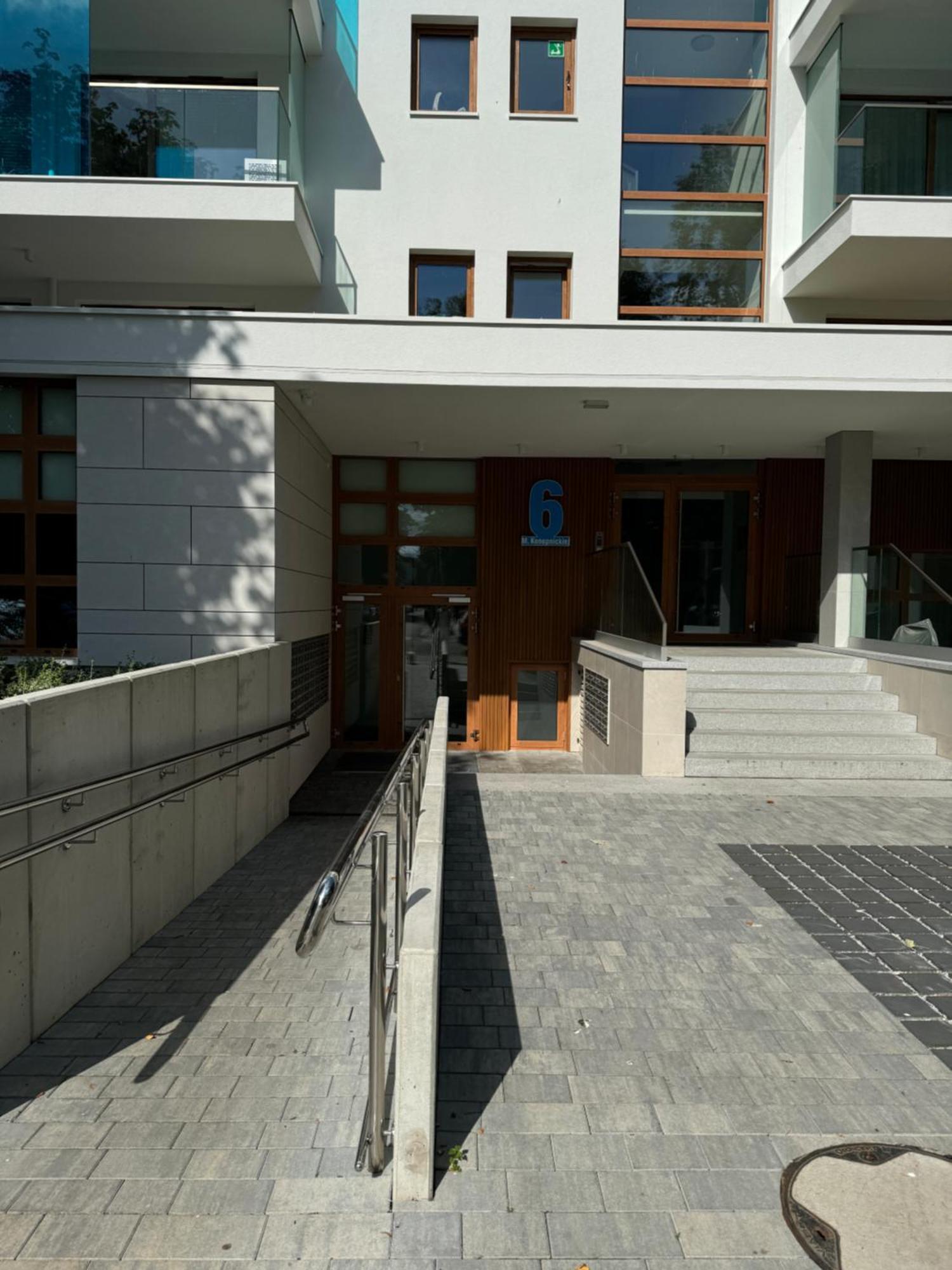 4Summer Kolobrzeg Apartamenty White Blue Sauna & Fitness & Parking 100 Metrow Do Pieknej Szerokiej Piaszczystej Plazy, Wspanialy Widok Z Duzego Tarasu! 100 Meter Zu Einem Schoenen Breiten Sandstrand, Herrliche Aussicht Von Einer Grossen Terrasse! ภายนอก รูปภาพ